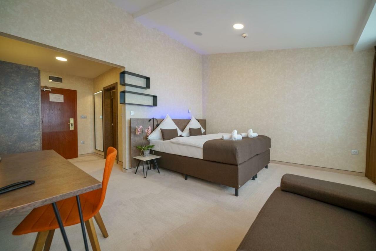 Grand Hotel Bellevue Vysoke Tatry Luaran gambar